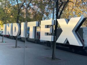 Inditex, propietaria de las tiendas Zara, reanudará sus operaciones en Venezuela