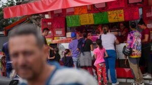 Inflación baja en Venezuela, pero sigue entre las más elevadas del mundo según ente independiente