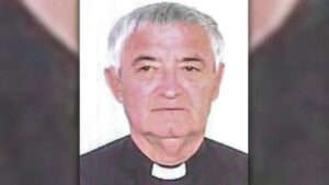 Italia bloquea la extradición de un capellán acusado de crímenes durante la dictadura de Argentina