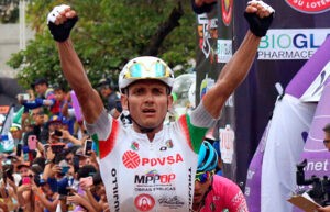 Jimmi Briceño lidera la Vuelta al Táchira tras dos etapas
