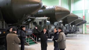 KIM JONG-UN | Corea del Norte lanza varios misiles de crucero desde un submarino y aumenta la tensión en el Pacífico