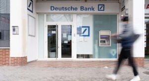 La CNMV abre expediente a Deutsche Bank por infracciones "muy graves" con derivados