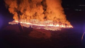 La Cruz Roja Islandesa brinda su apoyo fundamental a Grindavík en medio de la actual amenaza volcánica
