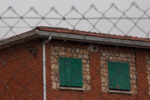 La Guardia Civil registra esta tarde la casa donde vive en Arganda el detenido por el triple crimen de Morata