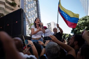 La opositora Mara Corina Machado: "El pueblo obligar a Maduro a rendirse"