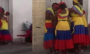 La pelea que protagonizaron palenqueras en Cartagena - Otras Ciudades - Colombia