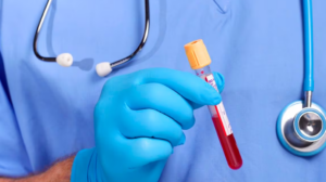 Los grupos sanguíneos que tienen más probabilidades de padecer cáncer, según estudio
