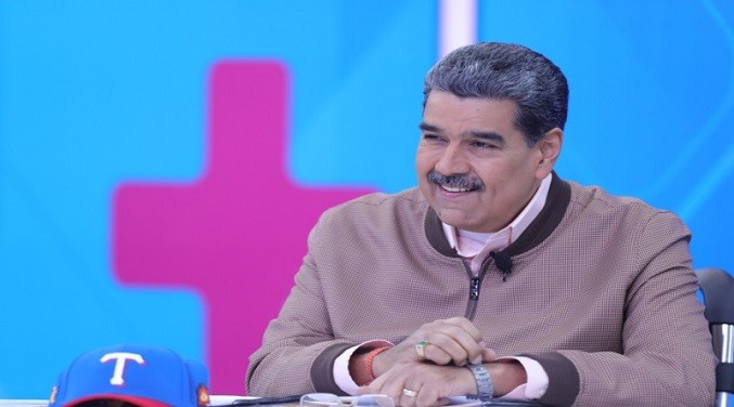 Maduro asegura que decisión del TSJ sobre inhabilitaciones es firme