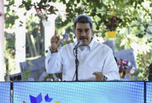 Maduro califica como una "vergüenza" la intervención de Milei en el Foro de Davos