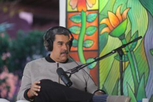 Maduro defiende indexación del salario para vencer la hiperinflación