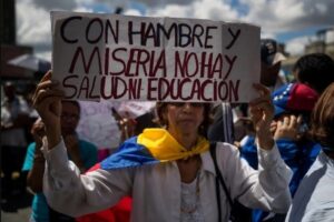 Maestros universitarios convocan una protesta frente a la sede del MP en Caracas el próximo #9Ene