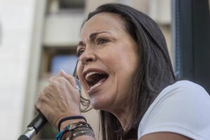 Mara Corina Machado promete ir "hasta el final" pese a que el chavismo ratifica su inhabilitacin para 15 aos