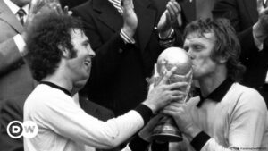 Muere Franz Beckenbauer, leyenda del fútbol alemán – DW – 08/01/2024