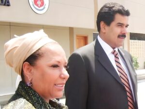 Nicolás Maduro también lamentó muerte de Piedad Córdoba, a la que llamó una "guerrera incansable"