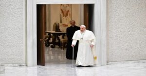 Papa Francisco: La lógica del odio y la violencia nunca se puede justificar