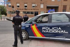 Policía en España desarticula banda que obligaba a latinoamericanas a prostituirse