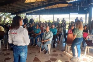 Taller de Atención al Usuario de Inatur prepara a Bolívar para Ruta Internacional de Vuelos - Yvke Mundial