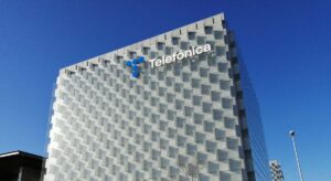 Telefónica coloca 1.750 millones de euros en bonos a ocho y doce años