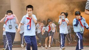 Un incendio en una residencia escolar china se salda con al menos 13 muertos