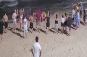niño de 10 años se ahoga frente a su familia en playa brasileña