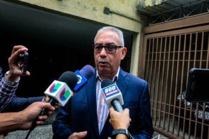 Abogado Joel García recibió amenazas frente a diplomáticos en la sede del Palacio de Justicia
