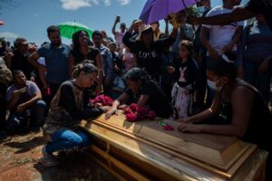 Alcalde contradice las cifras del régimen sobre tragedia en mina de Bolívar y afirma que son 30 los fallecidos, incluidos 13 indígenas