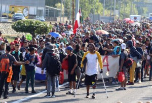 Autoridades y activistas advierten nueva saturación migratoria en frontera norte de México