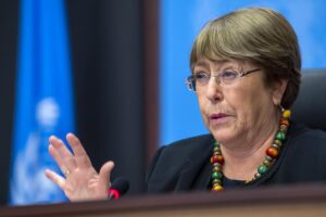 Bachelet y excancilleres piden "que no se consolide tendencia dictatorial" en Venezuela