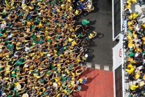 Vista aérea de los seguidores de Jair Bolsonaro durante el discurso del expresidente en Sao Paulo.