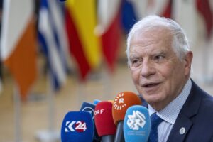 Borrell aclara que la UE no ha suspendido fondos a la UNRWA y que decidirá antes de la próxima entrega