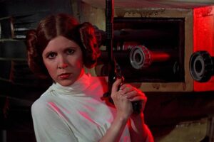 Carrie Fisher no podía llevar ropa interior en la grabación del Episodio IV de Star Wars por una norma que impuso George Lucas