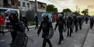 Casi un centenar de personas murieron víctimas de la violencia policial en Cuba en los últimos cinco años