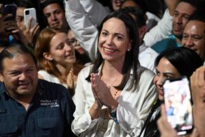 Chavismo calificó de “insolente” el apoyo de eurodiputados a María Corina Machado y la exigencia de elecciones libres en Venezuela