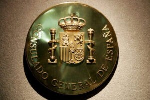Cónsul de España intercede para poder visitar a San Miguel en El Helicoide
