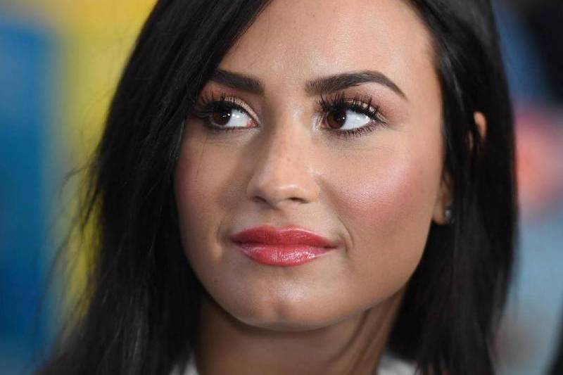 Critican a Demi Lovato por cantar ‘Heart Attack’ durante un evento para personas con problemas cardíacos (+Video)