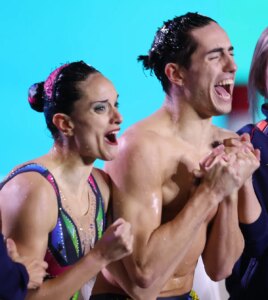 Dennis Gonzlez y Mireia Hernndez, una plata ms antes de la gran natacin en Doha