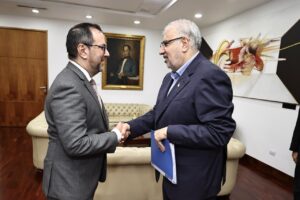 Diplomático chavista recibió a ministro de Petróleo de Irán para "reforzar alianza energética"