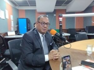 Diputado Ronderos urge a la oposiciÃ³n buscar sustituto de MCM