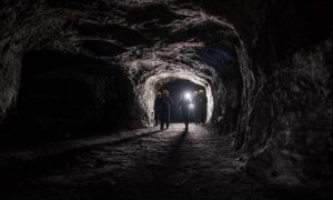 Ecuador concede licencia ambiental para construir y operar tercera mina a gran escala