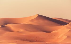 Las dunas de arenas cantantes, el sonido que producen los desiertos
