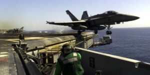 EEUU destruye 10 drones y centro de control de los hutíes en el Yemen