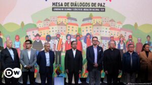 ELN "congela" diálogos de paz con el Gobierno de Colombia – DW – 21/02/2024