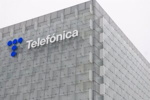 El ERE en Telefónica se cerrará con 3.420 salidas, un 106% de adscripción y sin despidos forzosos