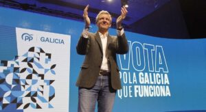 El PP revalida la mayorÃ­a absoluta en Galicia mientras el PSOE se hunde por el avance del BNG