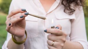 El consumo excesivo de cannabis aumenta el riesgo de trastorno de ansiedad en 3 años