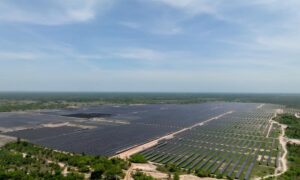 El parque solar que más energía aporta al país se encuentra en el Cesar - Otras Ciudades - Colombia