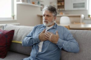 En qué se diferencia una angina de pecho de un infarto