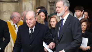 Felipe VI y Juan Carlos I se rencuentran en Windsor dos meses después