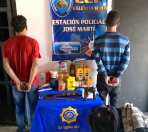 Funcionarios policiales lograron frustrar un robo en un expendio de viveres al sur de Valencia