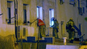 Hallan tres cadáveres en derrumbe de un edificio en España (+Video)